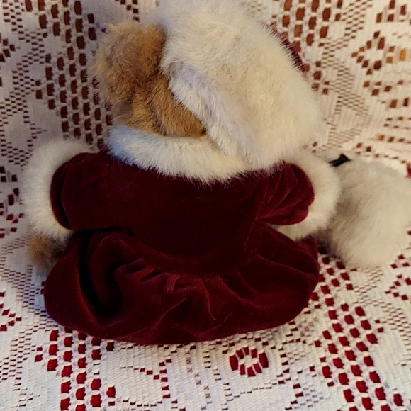 Boyd's Bailey Christmas Bear - Picture 5 of 12